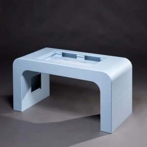 fabricant plv, table plastique sur mesure